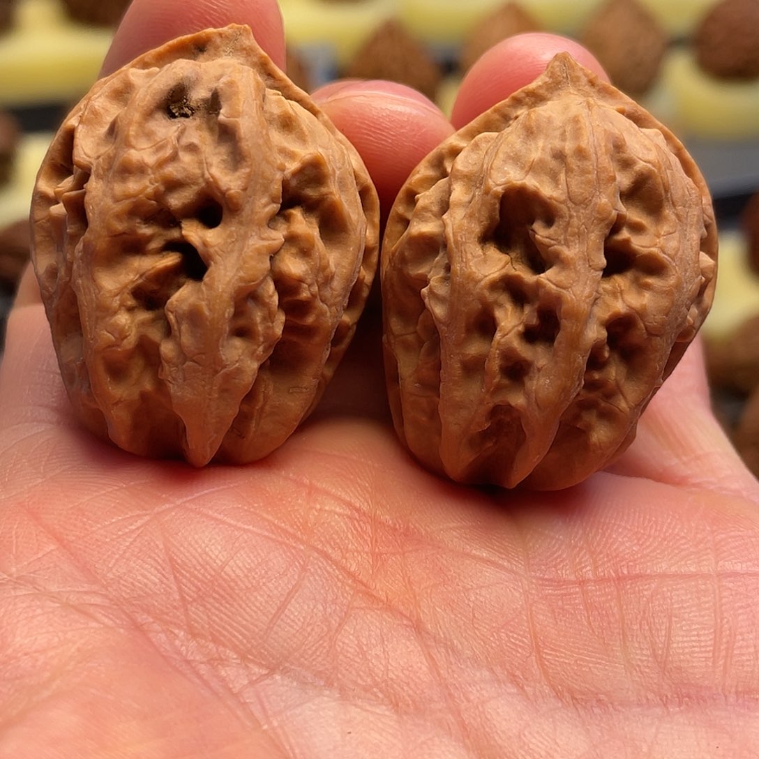 猴头核桃吊坠异形文玩核桃9号