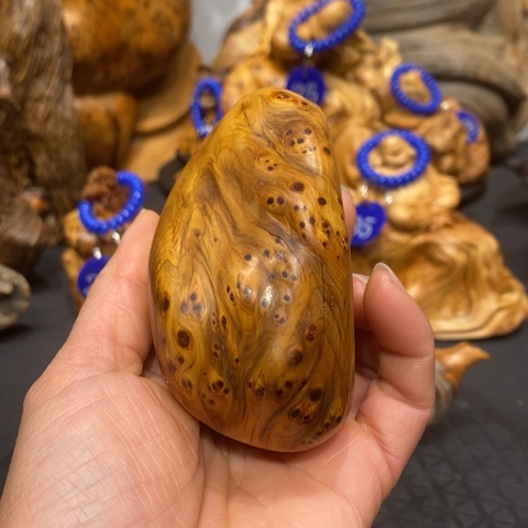 柏木（崖柏）崖柏根雕