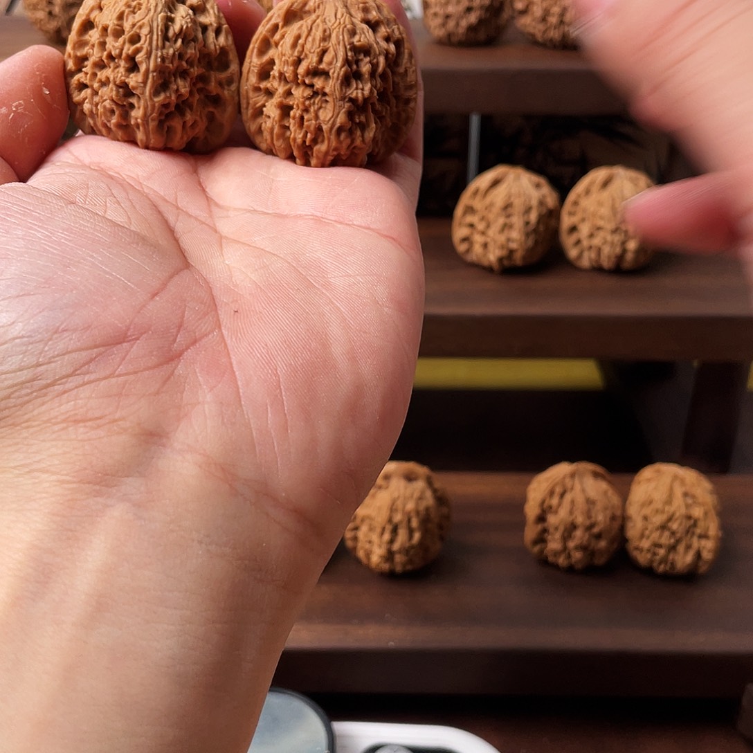 吊坠文玩核桃南疆石