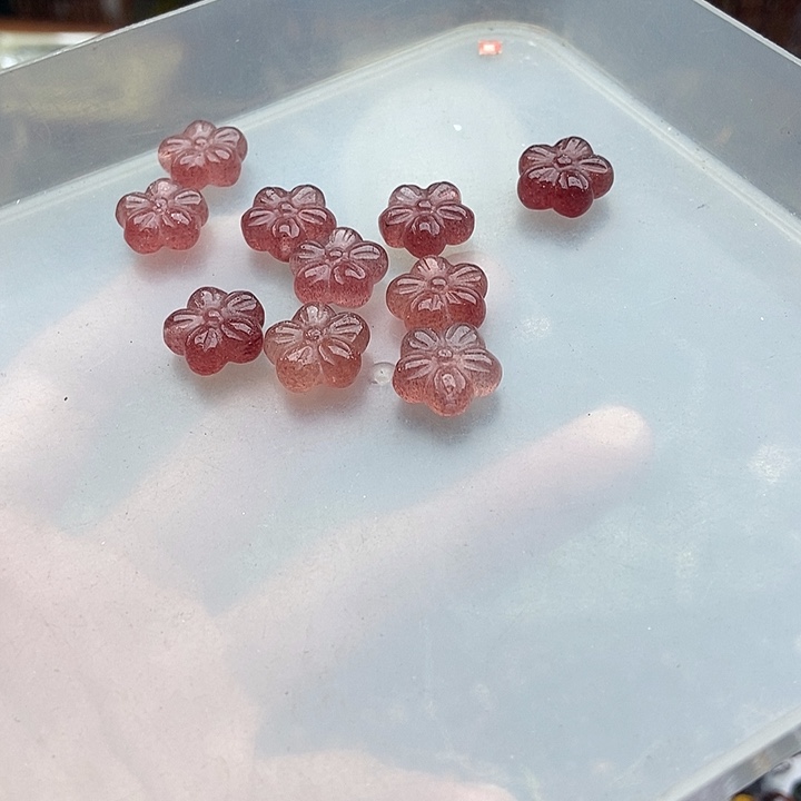 玛瑙/玉髓未镶嵌珠宝半成品一个天然14mm草莓晶雕刻花A50