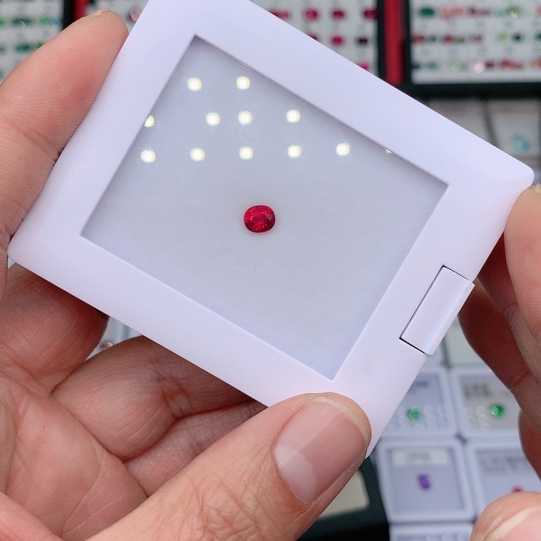 红宝石裸石未镶嵌千**星1.05c t