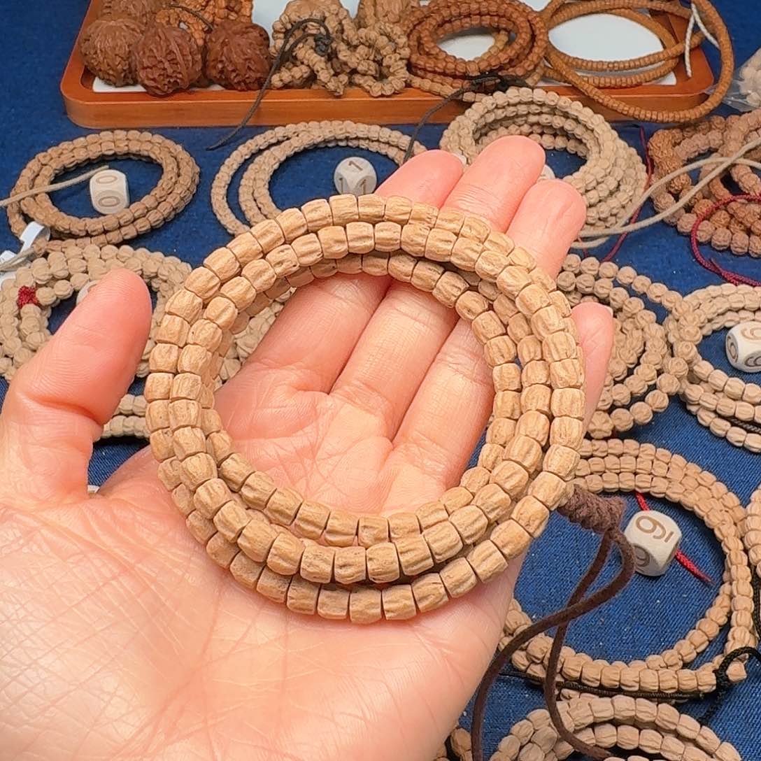 柏香籽/百香籽吊坠