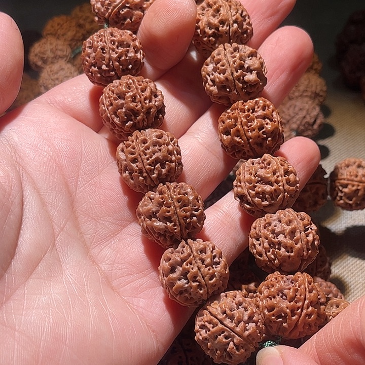 金刚菩提吊坠满肉蜂窝闪购10