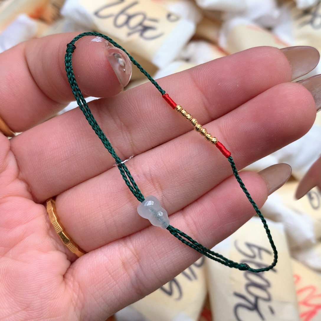 【闪购商品】未镶嵌翡翠手绳一