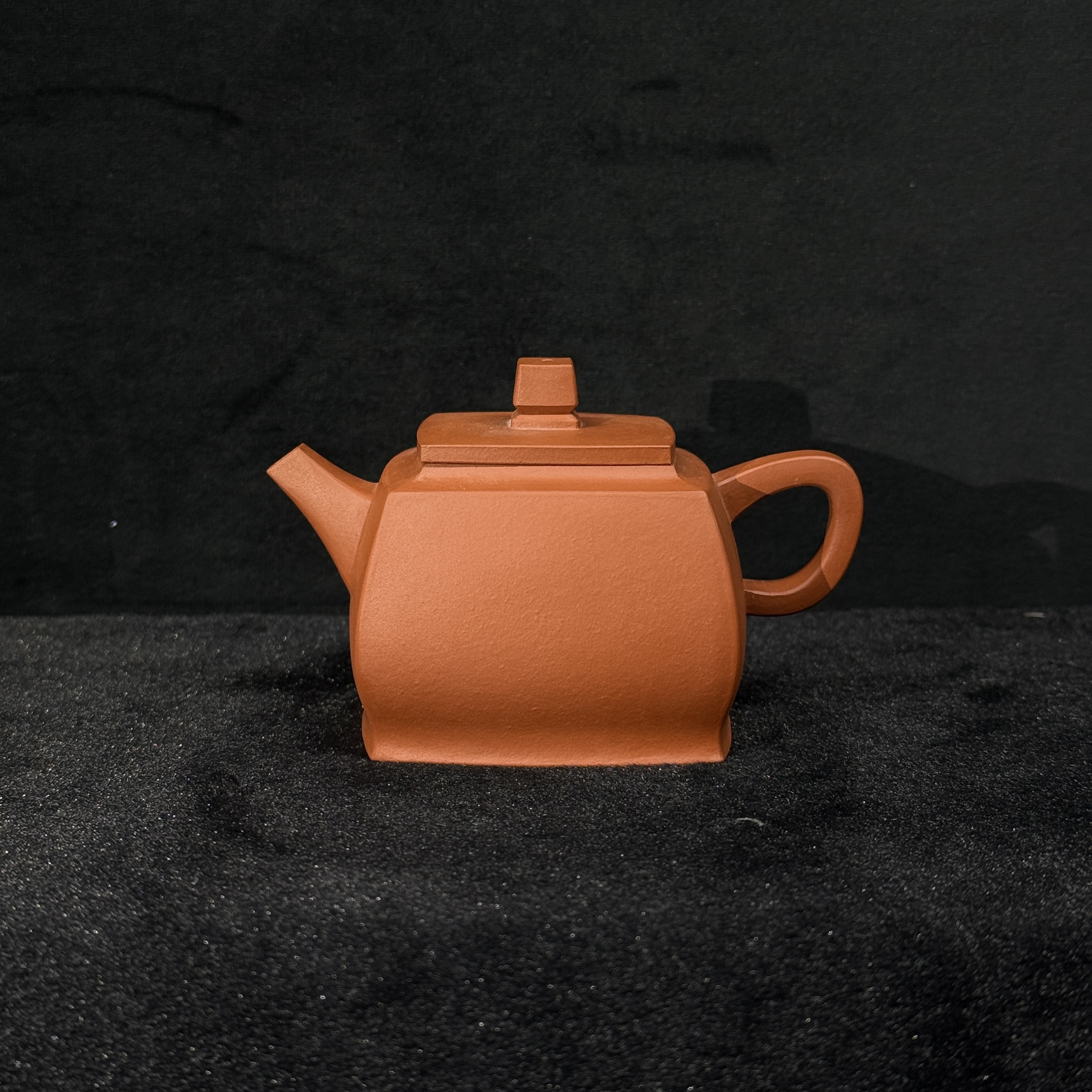 85/H1121161//紫砂壶/