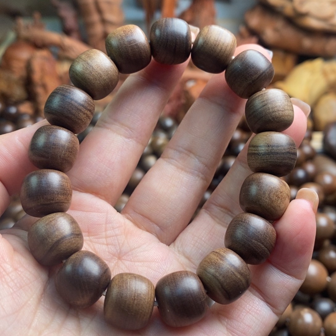 檀香木手串/手链印度迈索尔老山檀大瑕疵奶香12/13