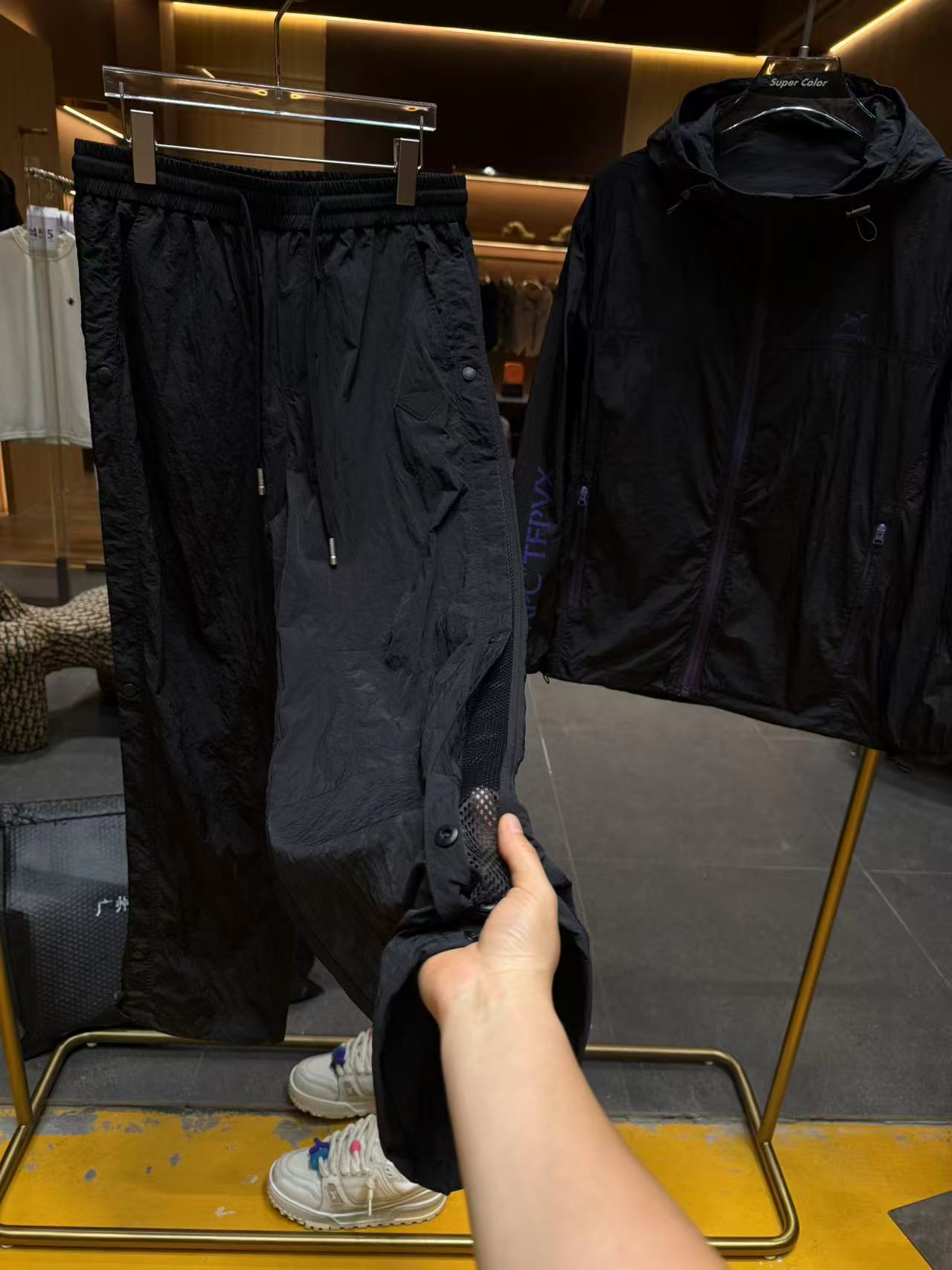 supercolor【黑武士透气卫裤】25ss//春夏新款潮流休闲排扣卫裤 6