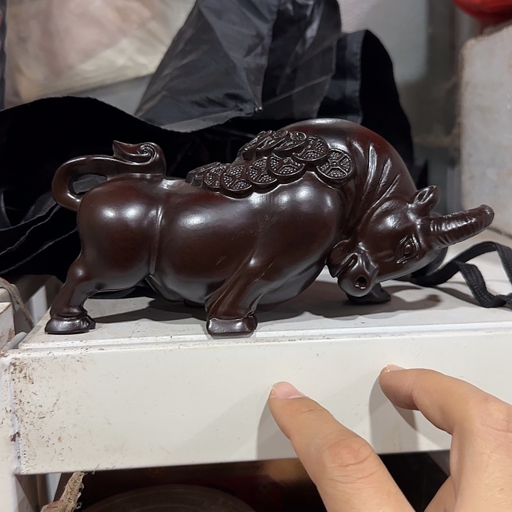 木黑檀木20金钱牛一只