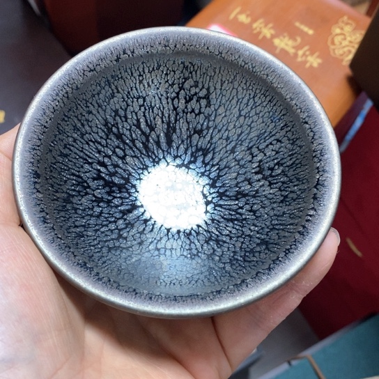 有机玻璃原产地放在这里