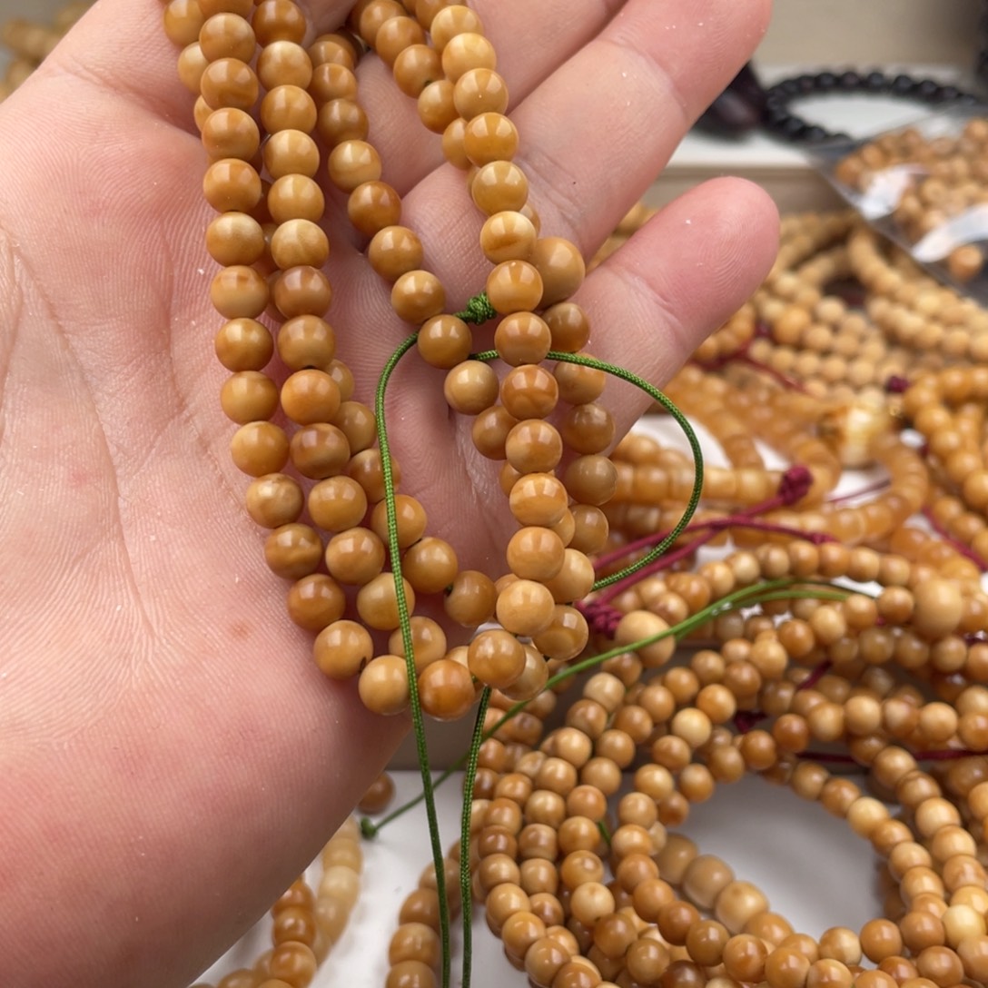 吉****龙脊菩提吊坠真龙脊11年老料天然妖花长串7圆无科技