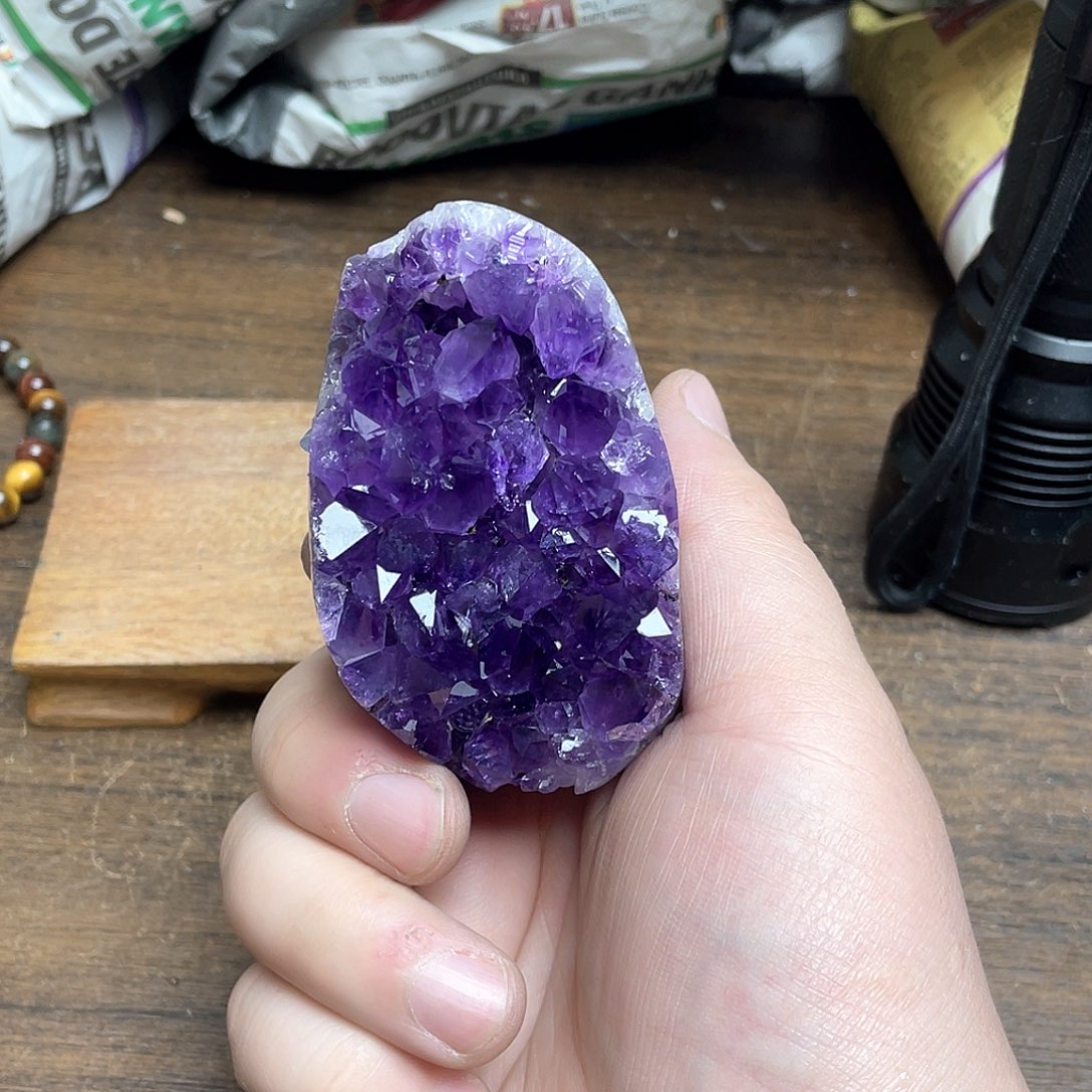 紫晶大型摆件（非配饰）未镶嵌