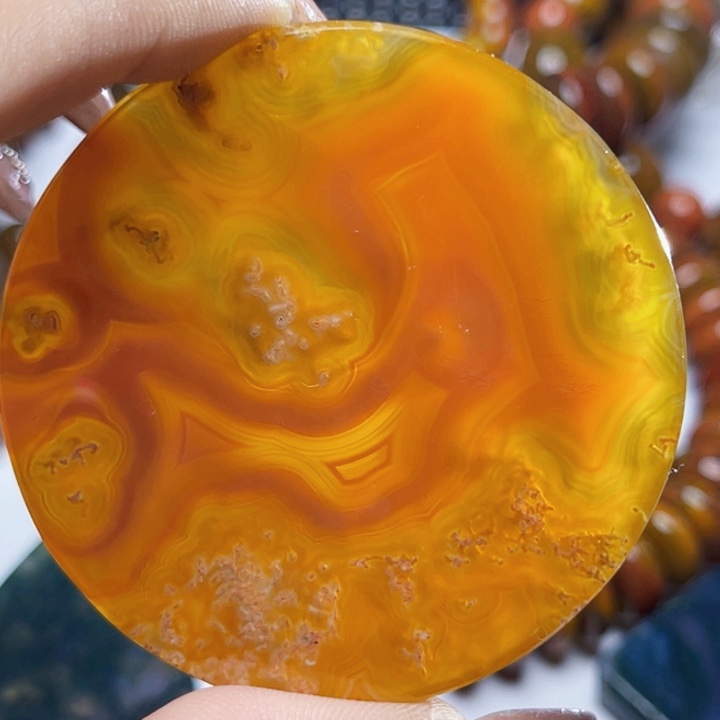 玛瑙/玉髓颈饰未镶嵌陈*