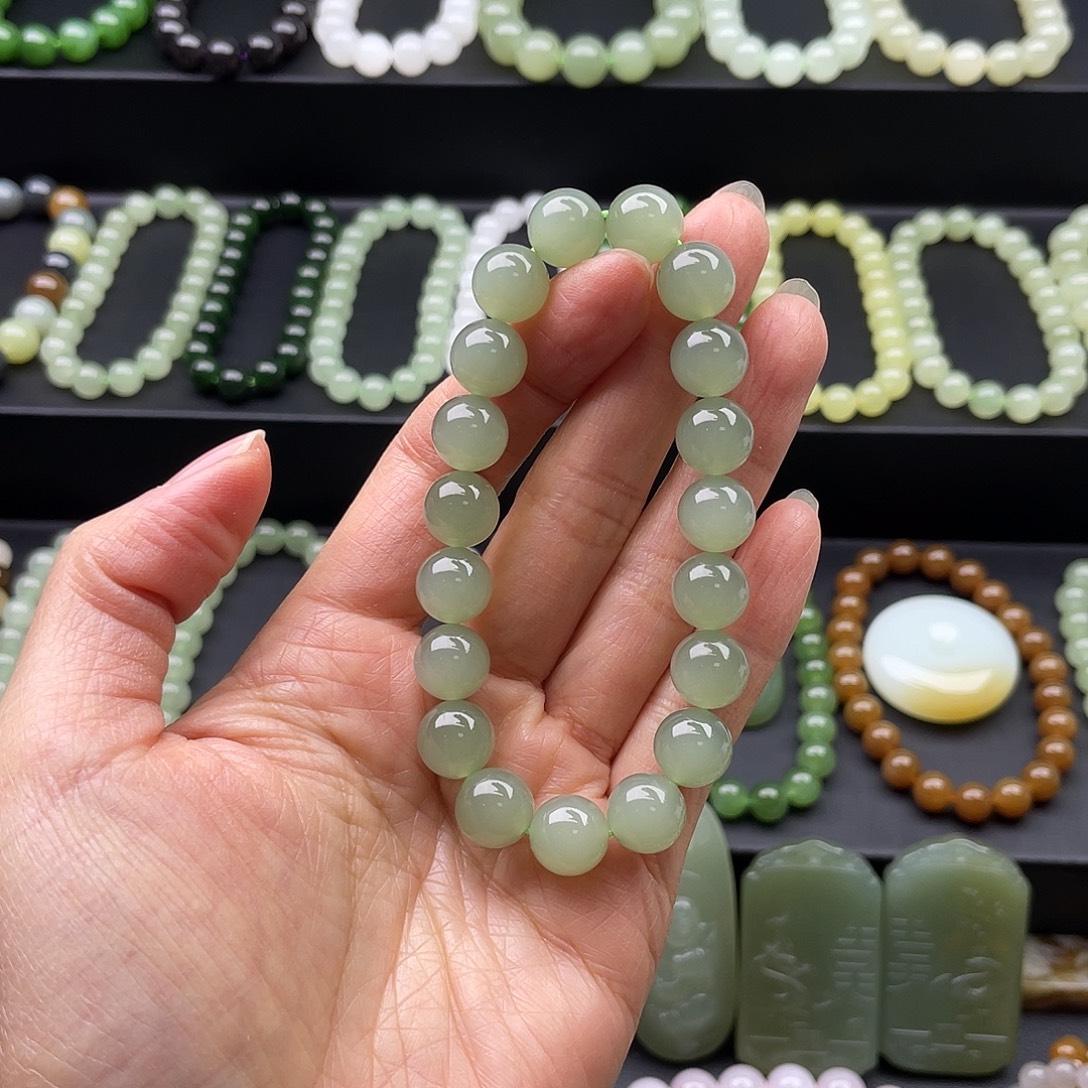 和田玉未镶嵌手链