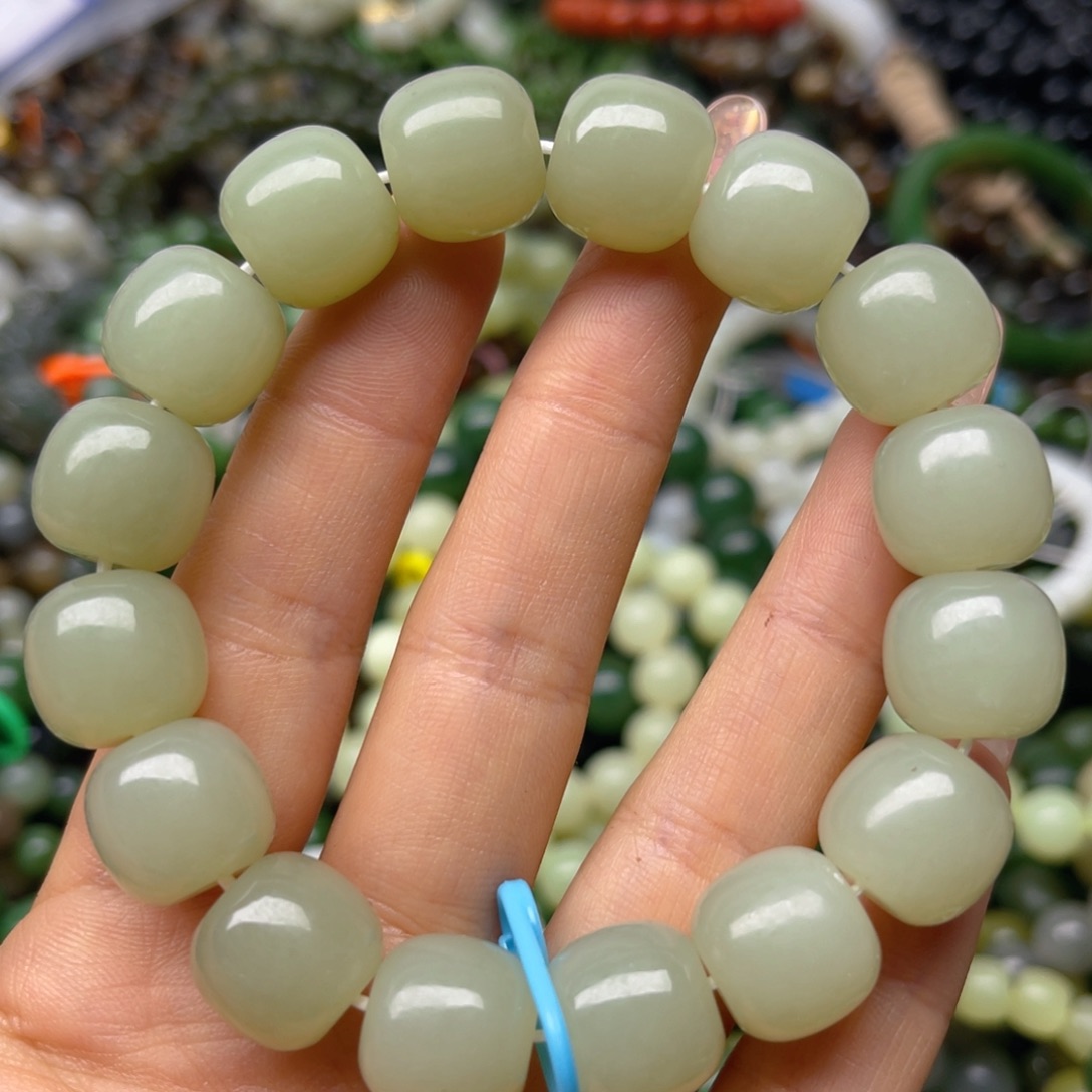 手串未镶嵌和田玉