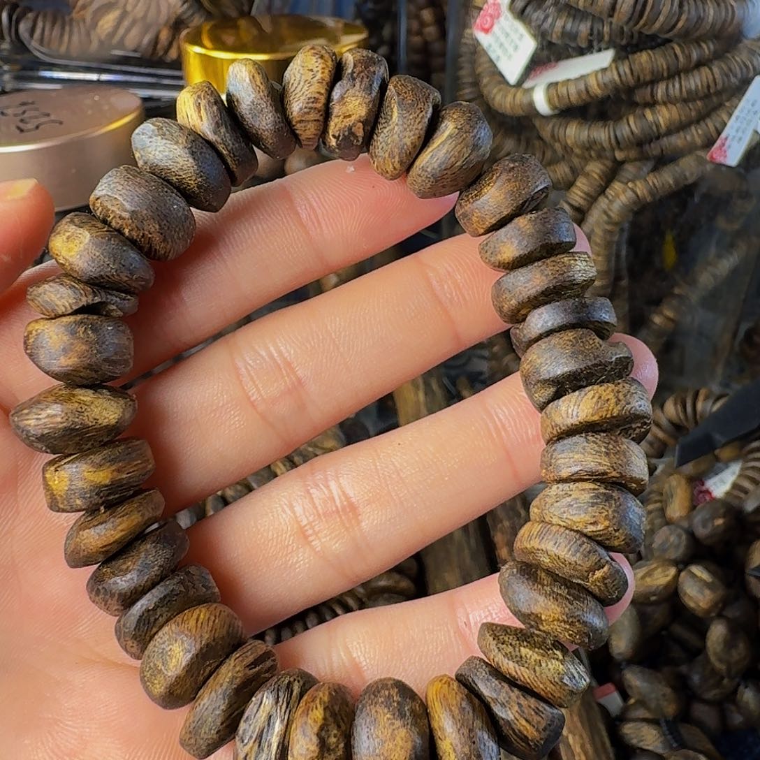 沉香手串牛肉干17.3克