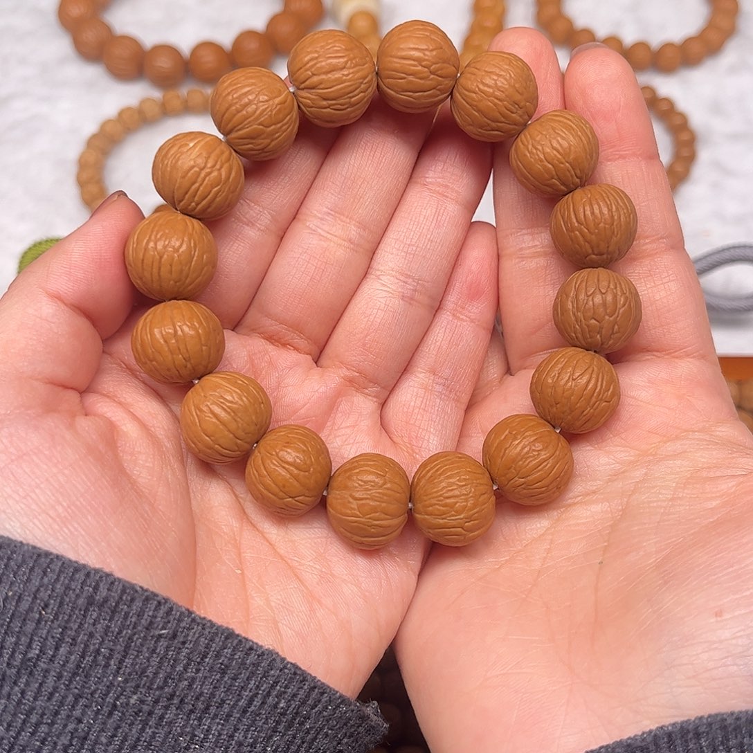 吊坠猴头核桃无染色无泡药