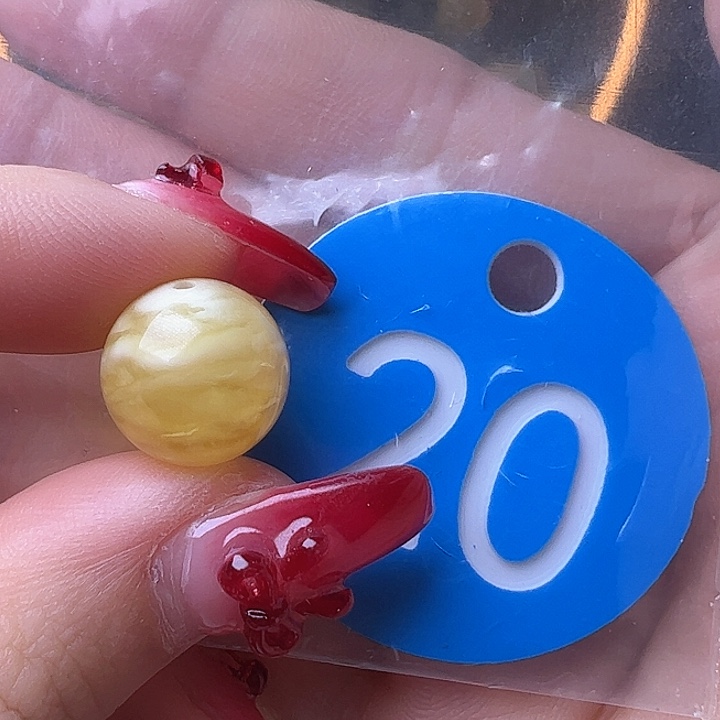 蜜蜡裸石未镶嵌微冰线 12mm 金瓷白 虎皮 圆珠