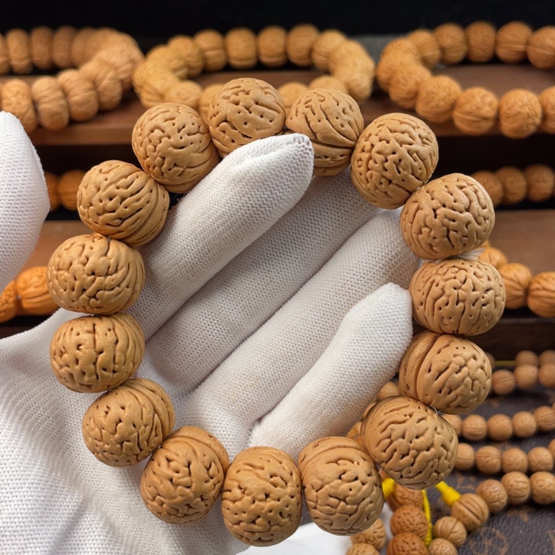 浅***5吊坠桃核国核龚象