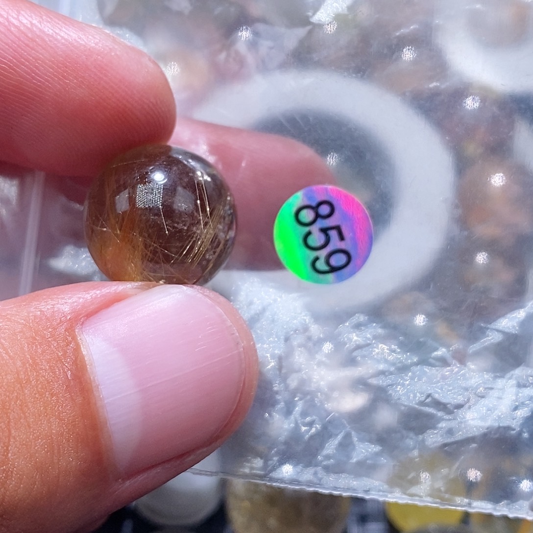 利***鲁未镶嵌发晶手链天然水晶