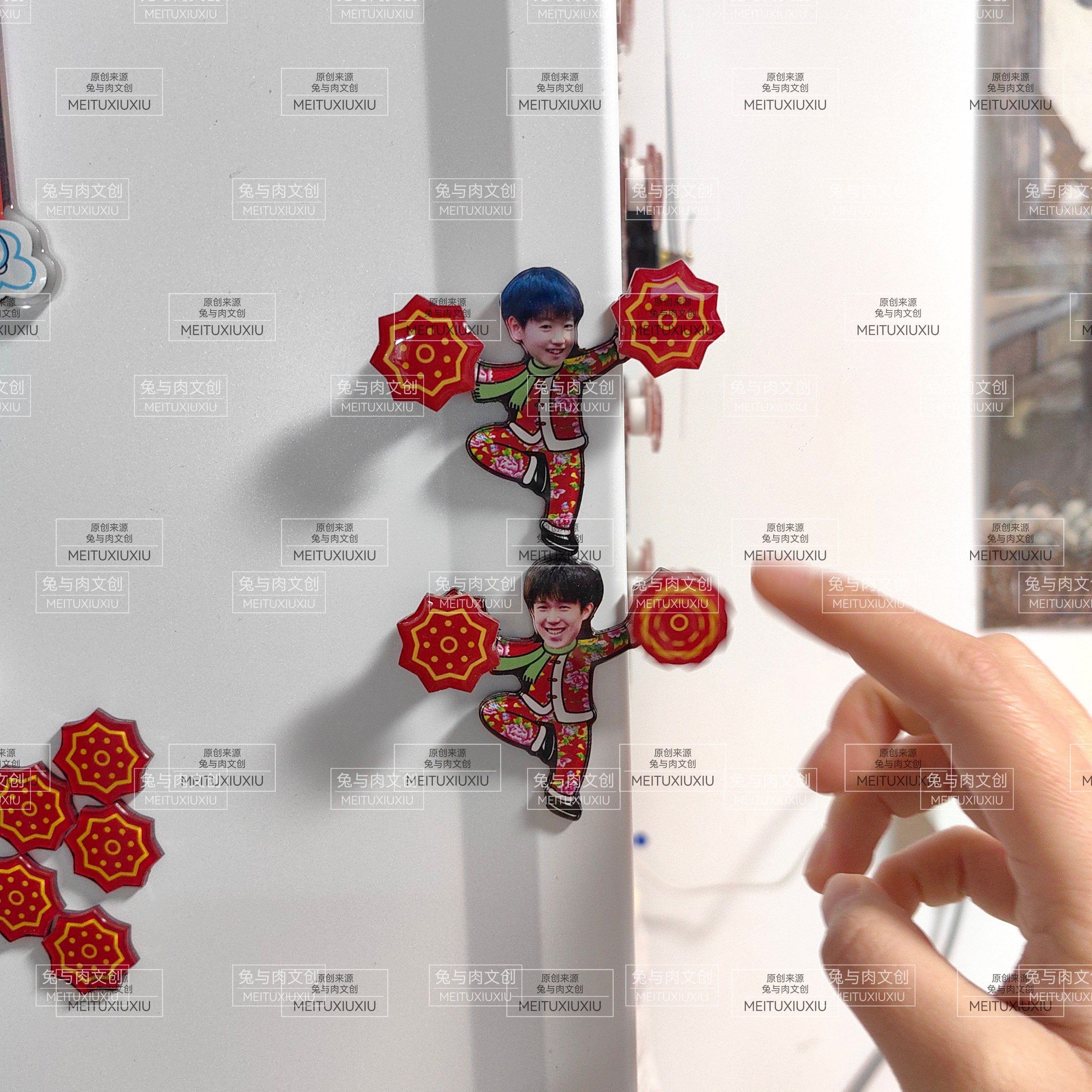 莎头搞笑东北花棉袄二人转旋转手绢滴胶满磁冰箱贴