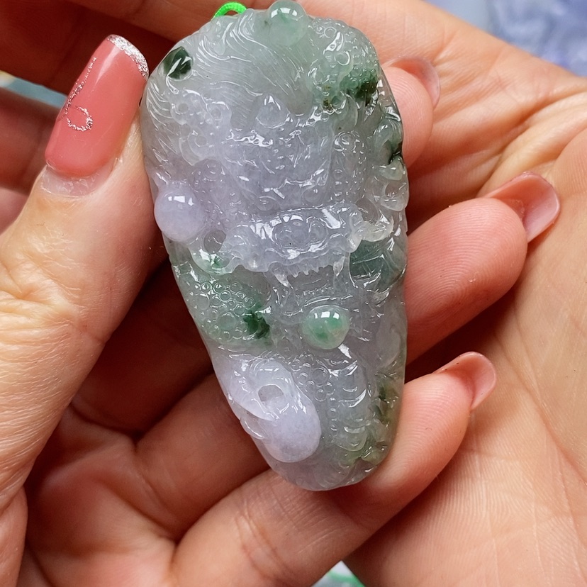 【闪购商品】翡翠颈饰未镶嵌日***心天然翡翠A货龙牌