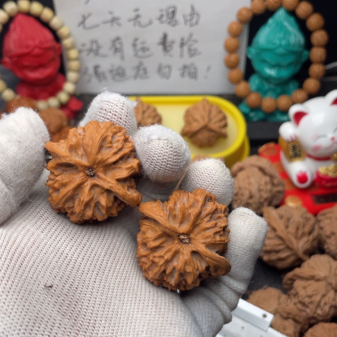 核桃把件我38无修苹果园