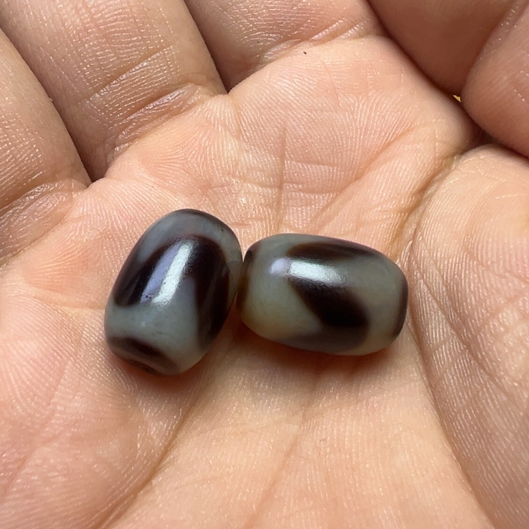 嘿***人玛瑙/玉髓合金挂件123567898864322235556