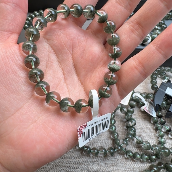 水晶手链未镶嵌有***?天然