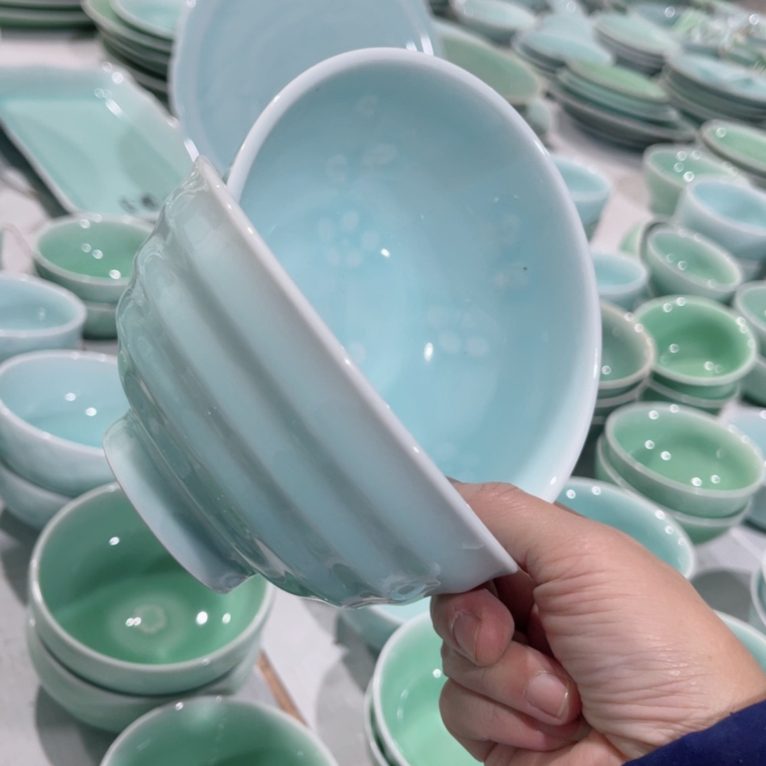 碗哈哈哈哈哈哈哈