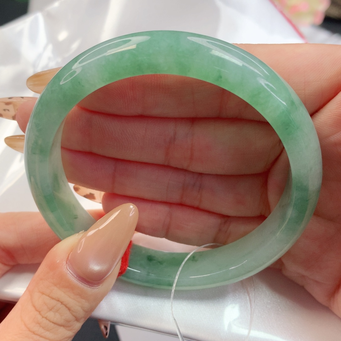 未镶嵌手镯翡翠5