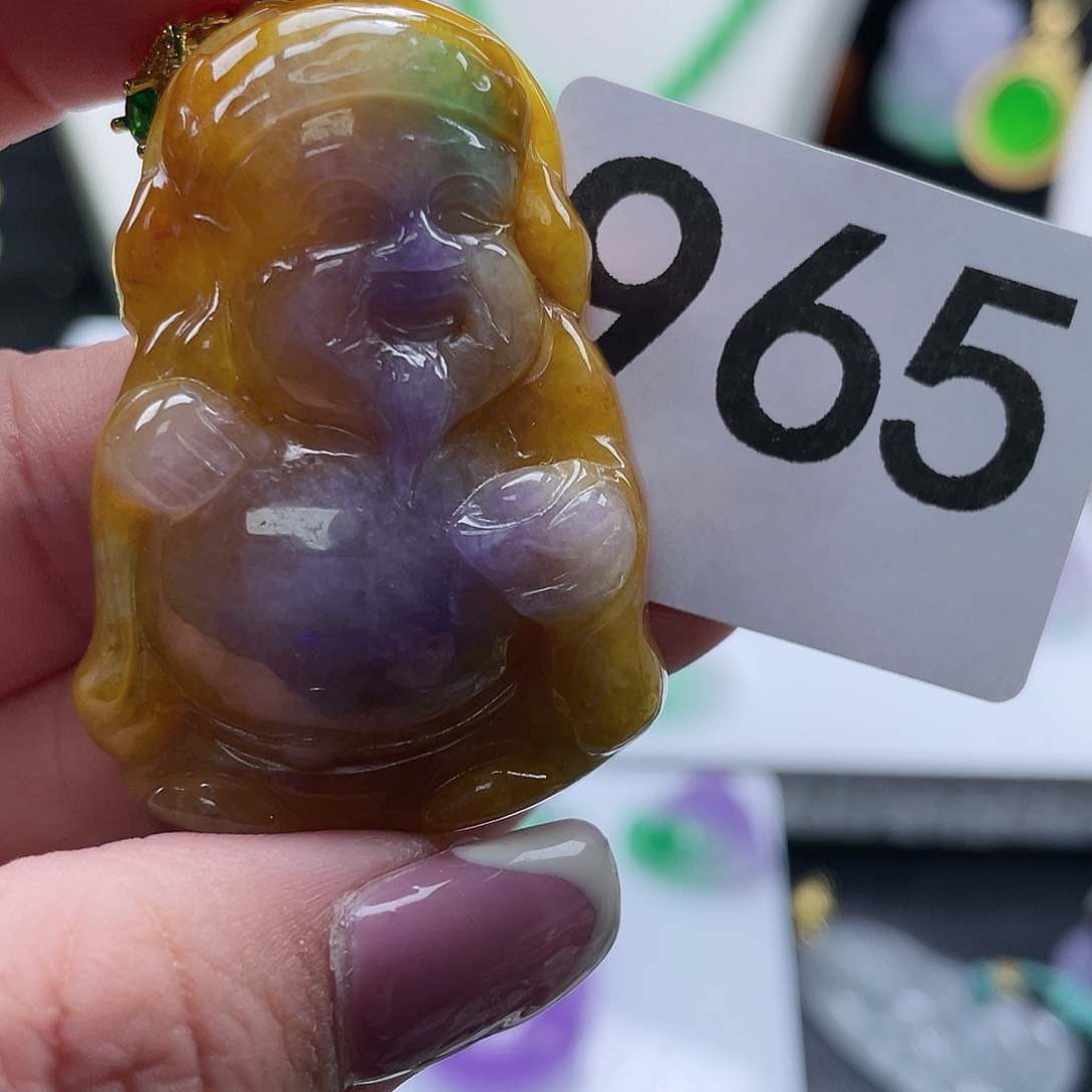 翡翠吊坠(赠链)未镶嵌