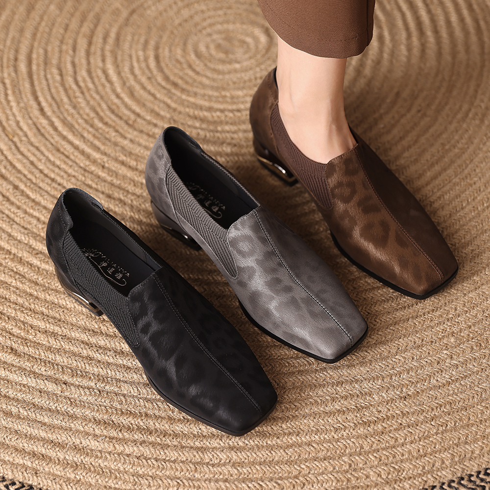 1815B-6单鞋女春季新款粗跟中低跟鞋豹纹时尚大码女鞋百搭