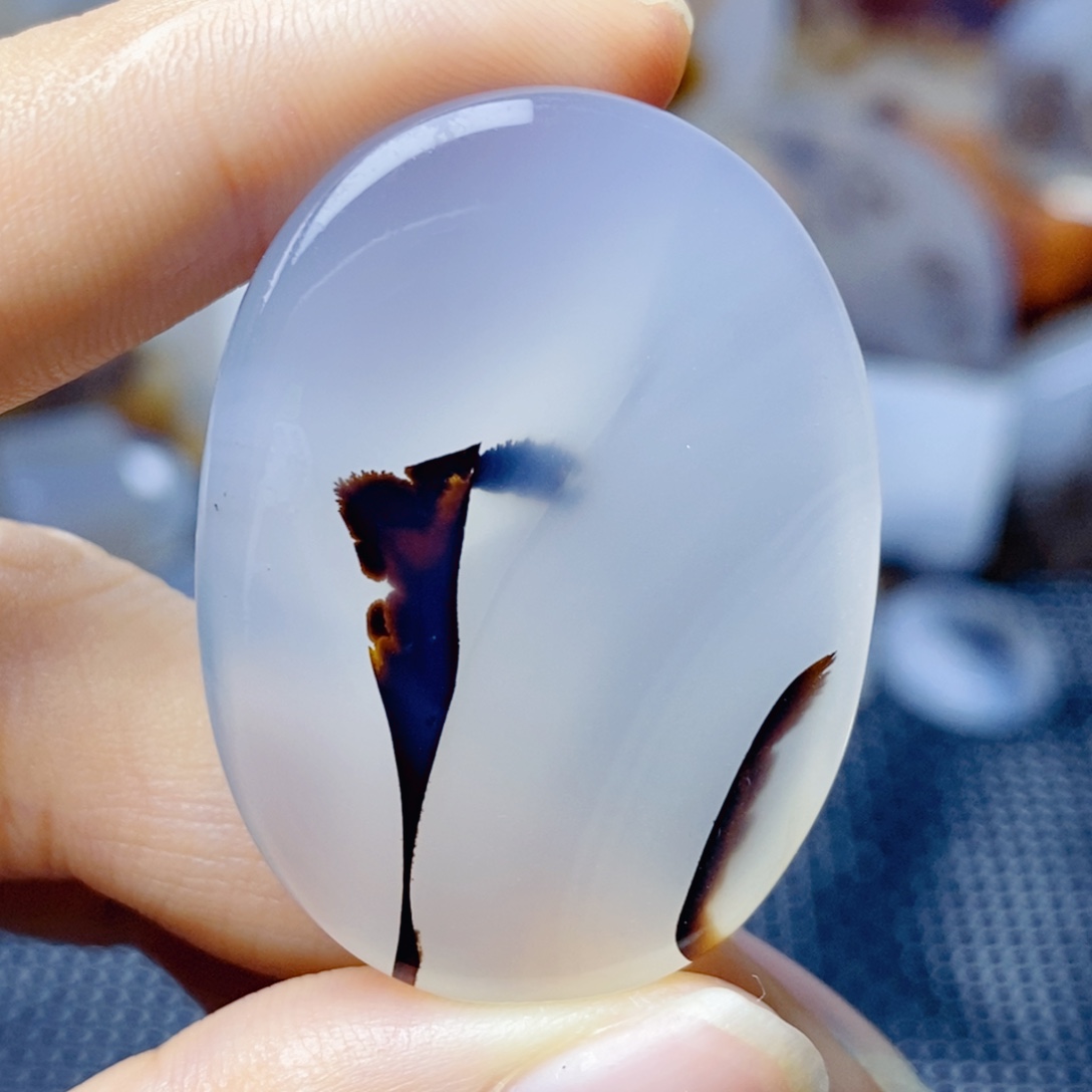 玛瑙/玉髓未镶嵌珠宝奇石