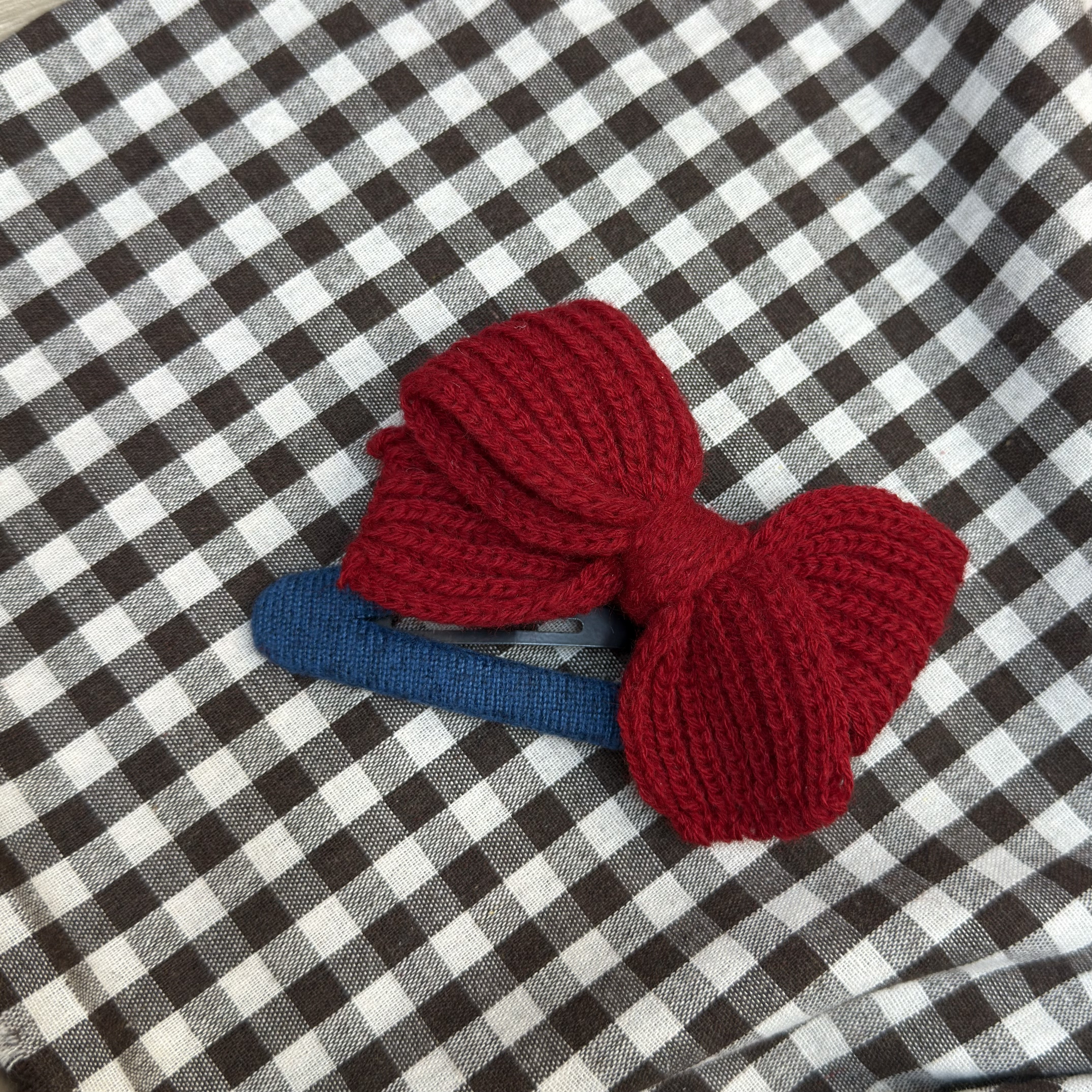 F169红色毛线蝴蝶结三角掰掰夹