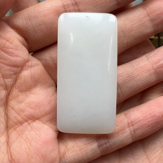 和田玉颈饰未镶嵌俄料平安牌