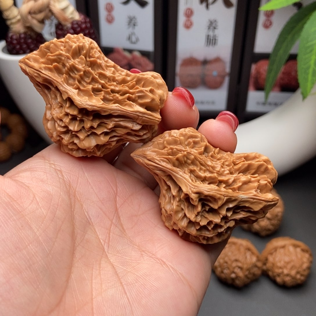 文玩核桃把件鸳鸯