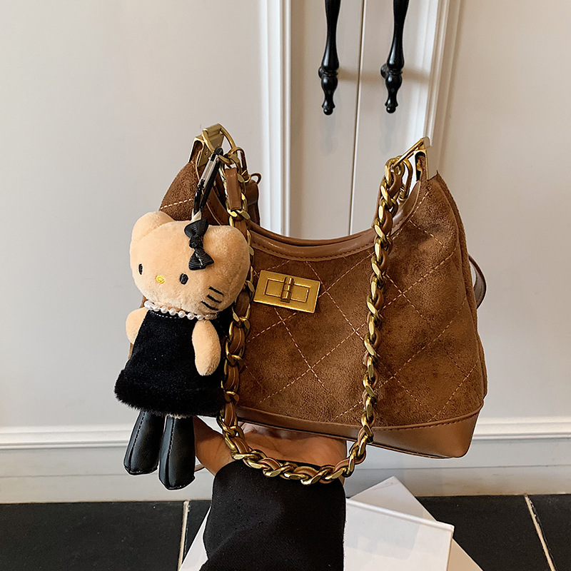 复古麂皮绒小包包女2025秋冬季新款百搭斜挎包时尚超火单肩腋下包