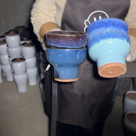 红陶口15高12瑕疵