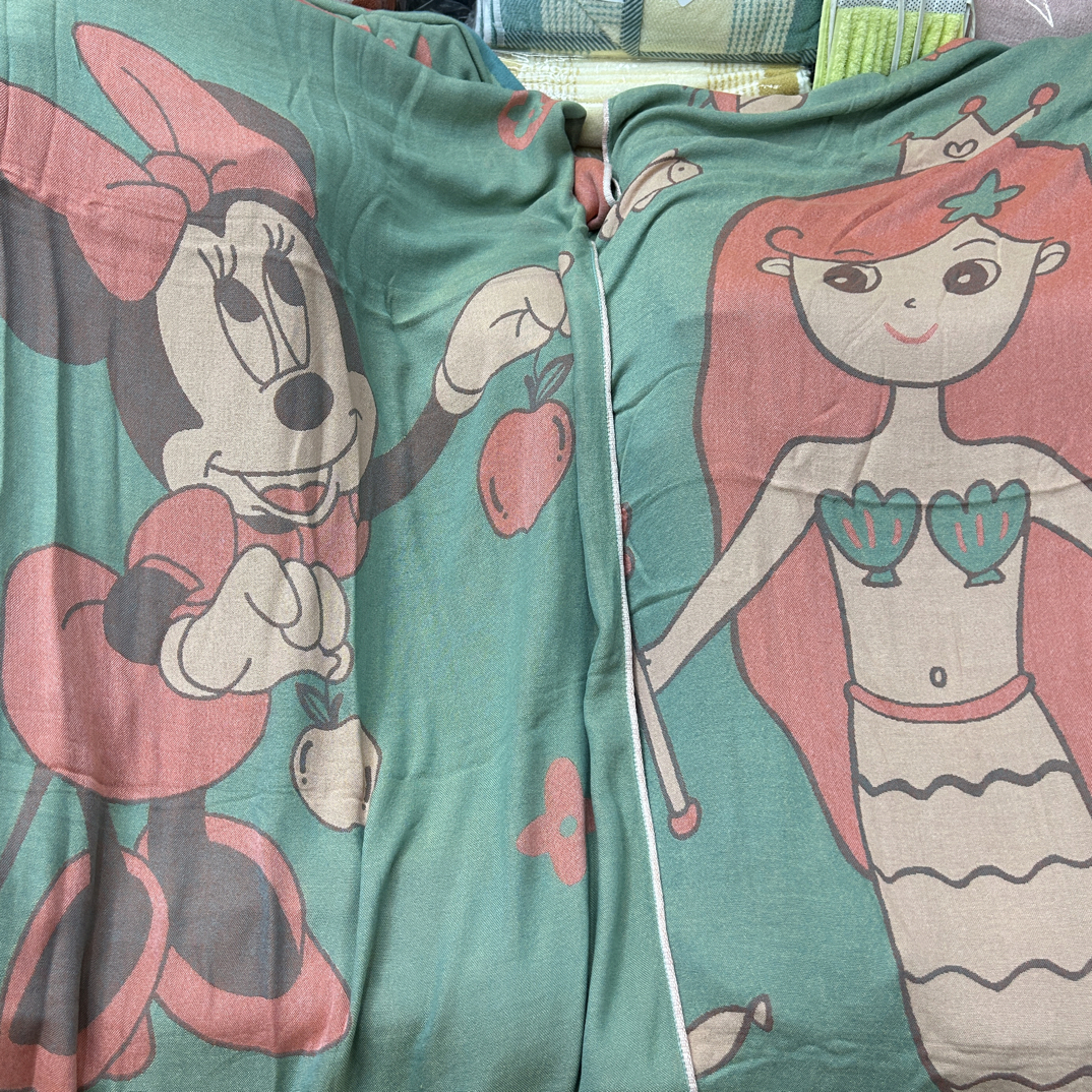 竹纤维浴巾，柔软舒适透气，可当午休盖毯，微瑕款介意勿拍