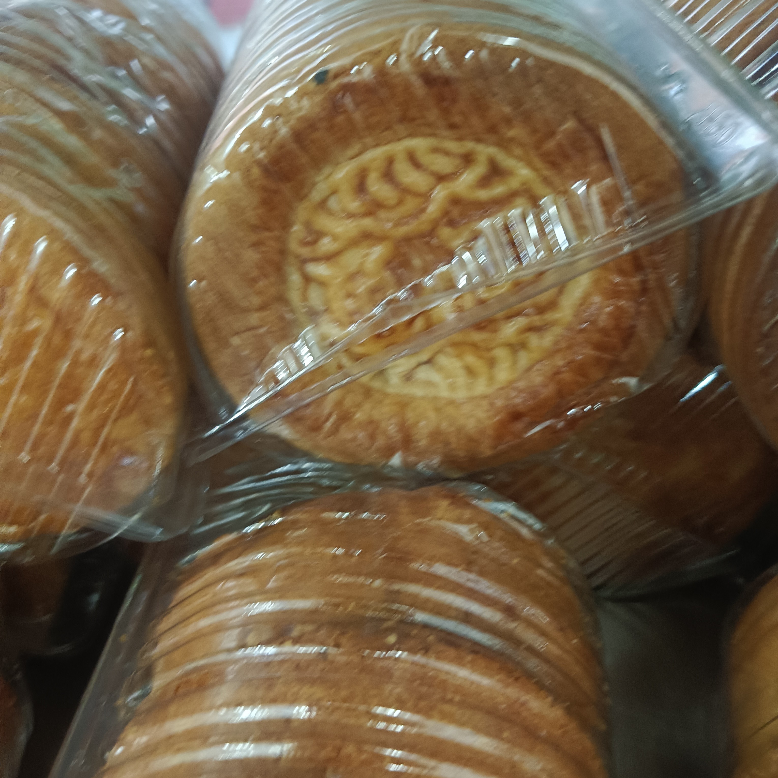 蛋皮月饼(490克)(椰蓉，蛋黄，枣泥，紫米，蓝莓自选)