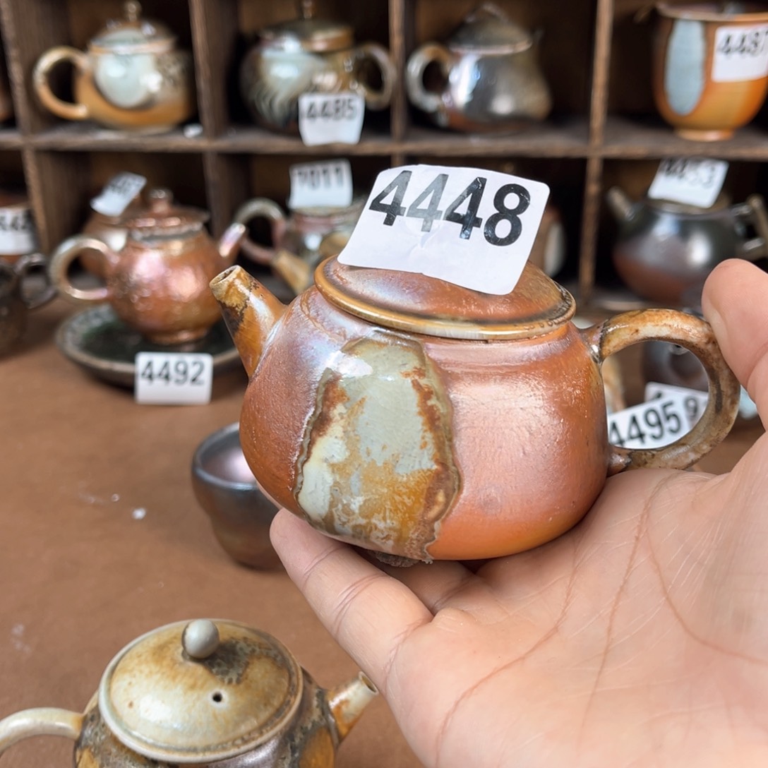 杯?**八柴烧茶器主人壶