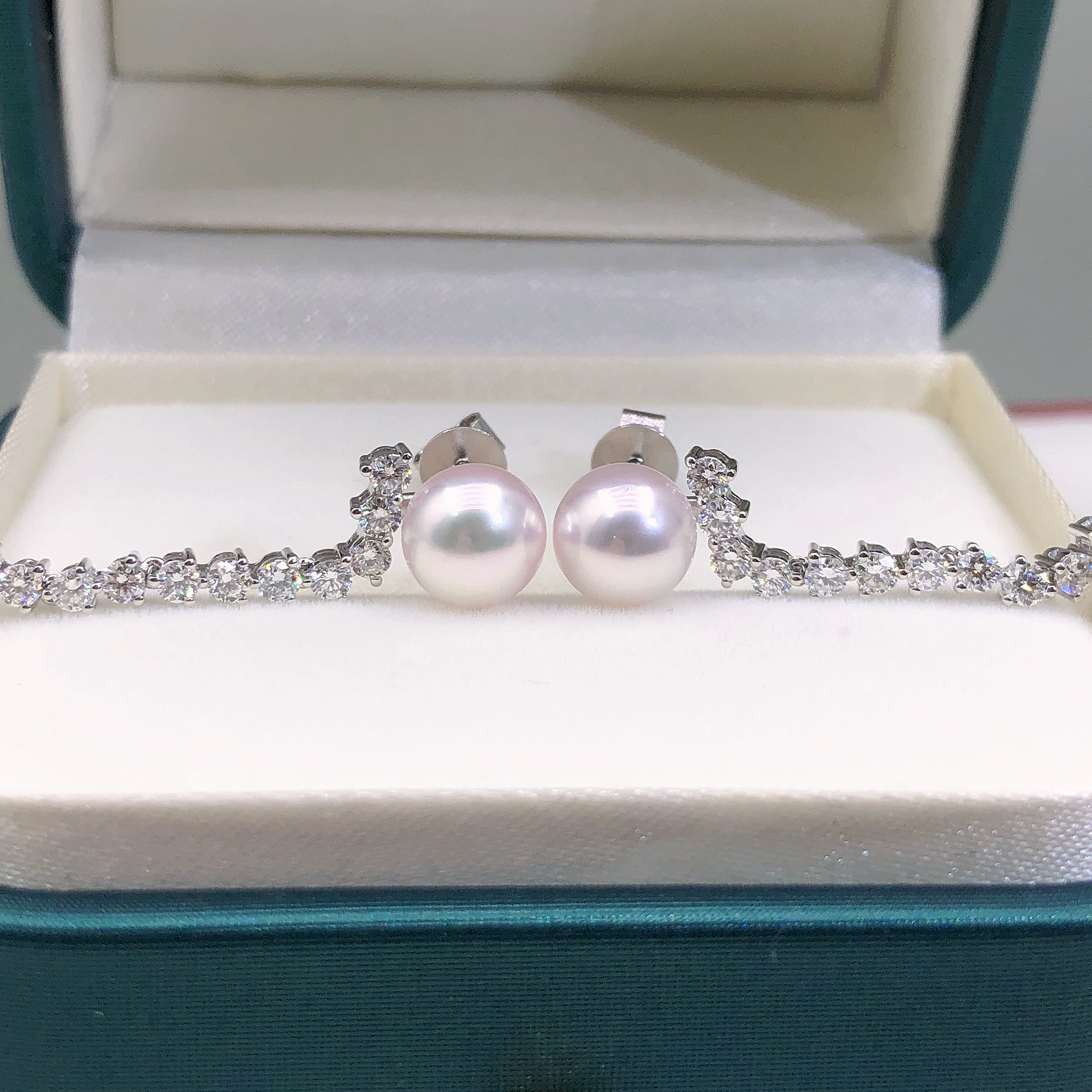 18k白金Akoya海水珍珠钻石耳钉 直径7-7.5mm钻石0.92ct 总重3.84g