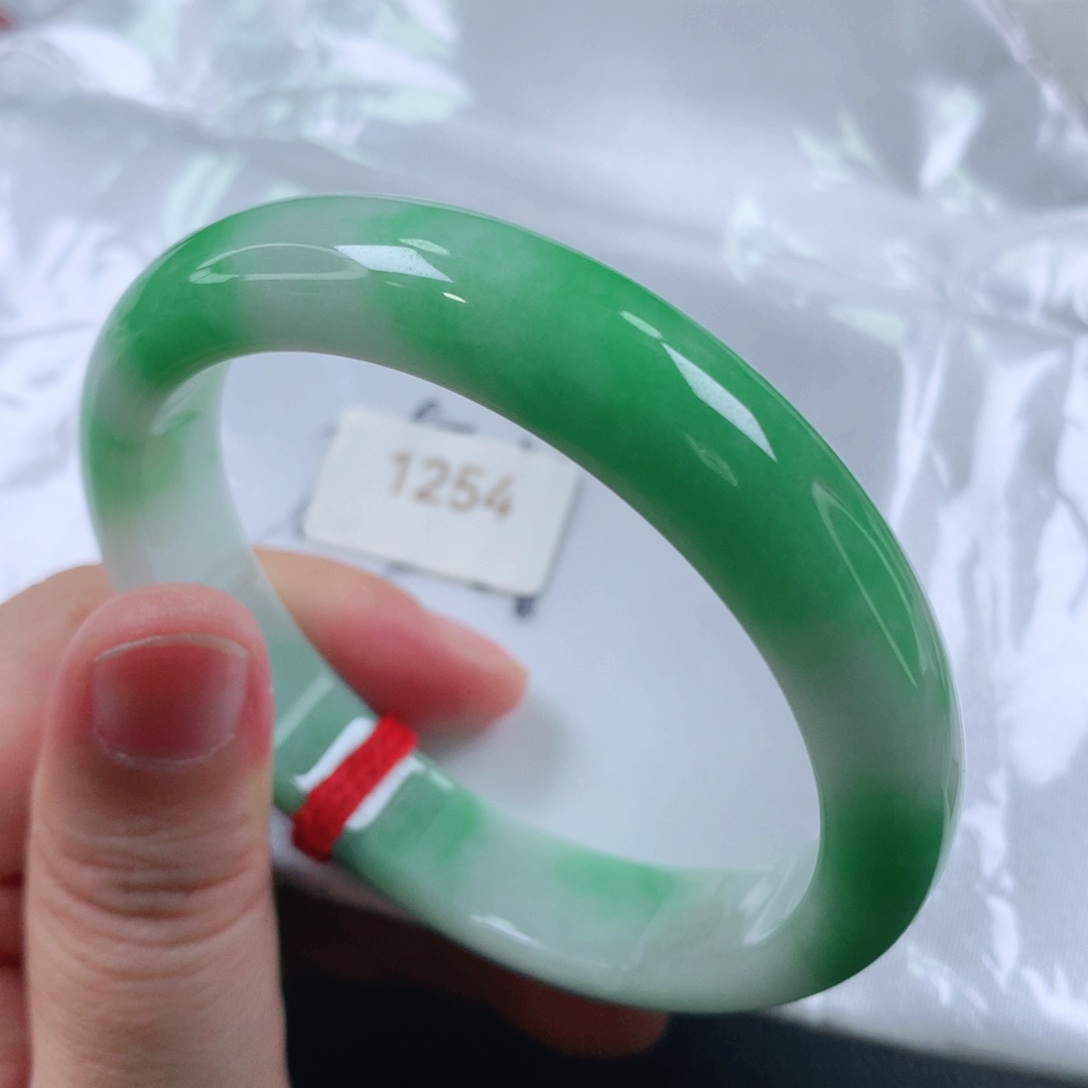 未镶嵌手镯翡翠翡翠手镯