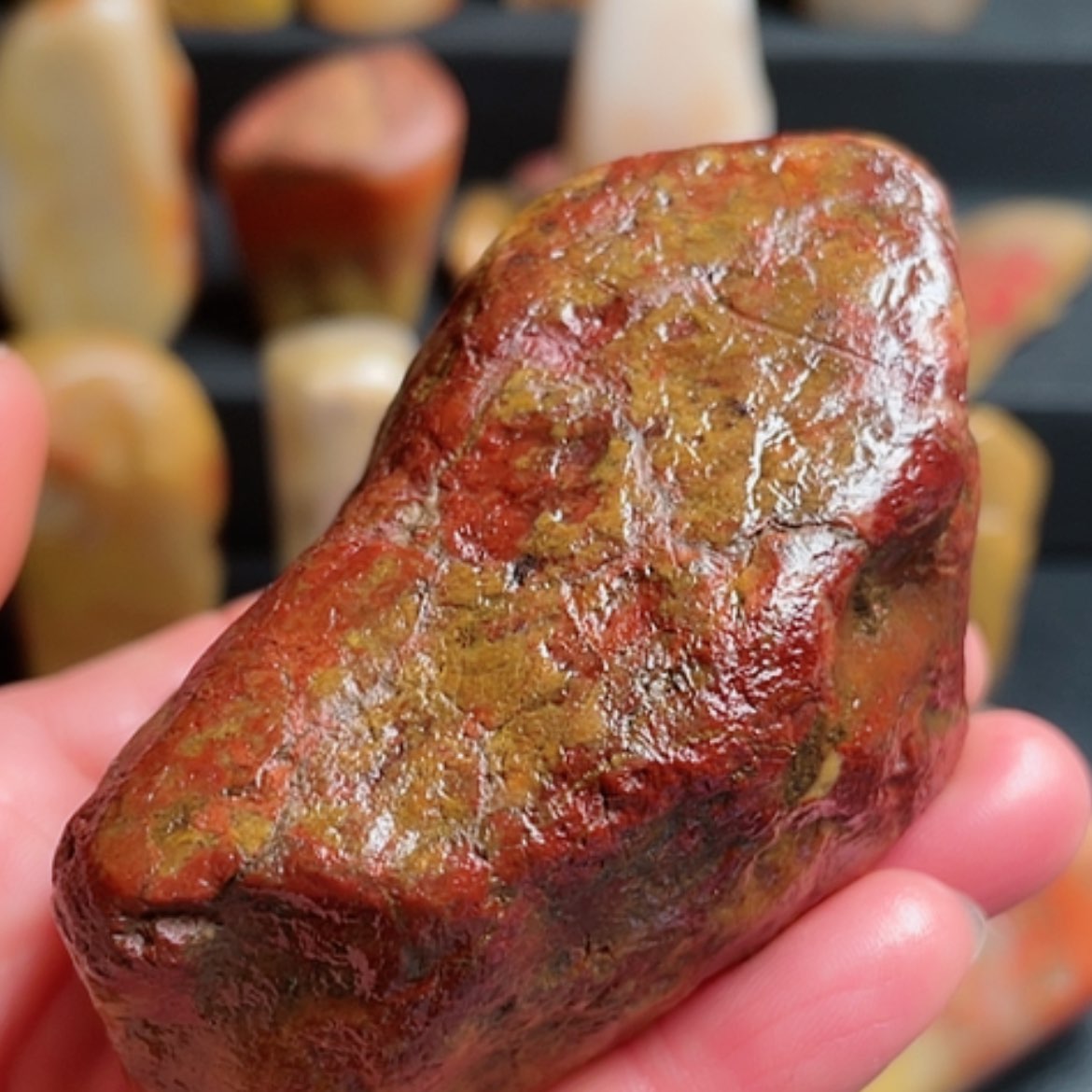 【闪购商品】昌化石风****I昌化红田石