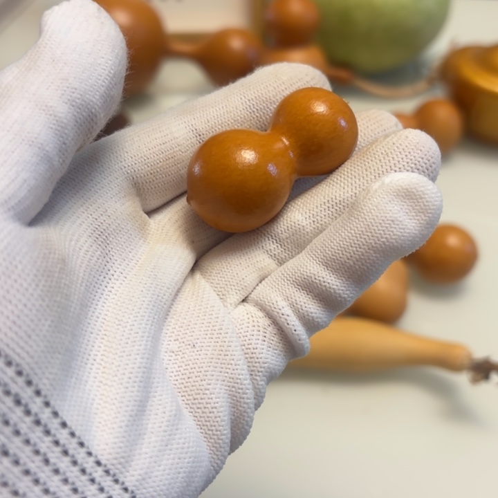 张***花天然手捻老皮葫芦