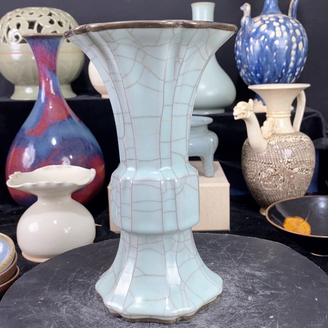 摆件曹*鱼瓷器瓷器瓷器