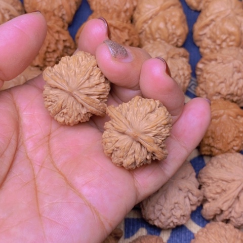 【闪购商品】文玩核桃吊坠7**-四座楼32