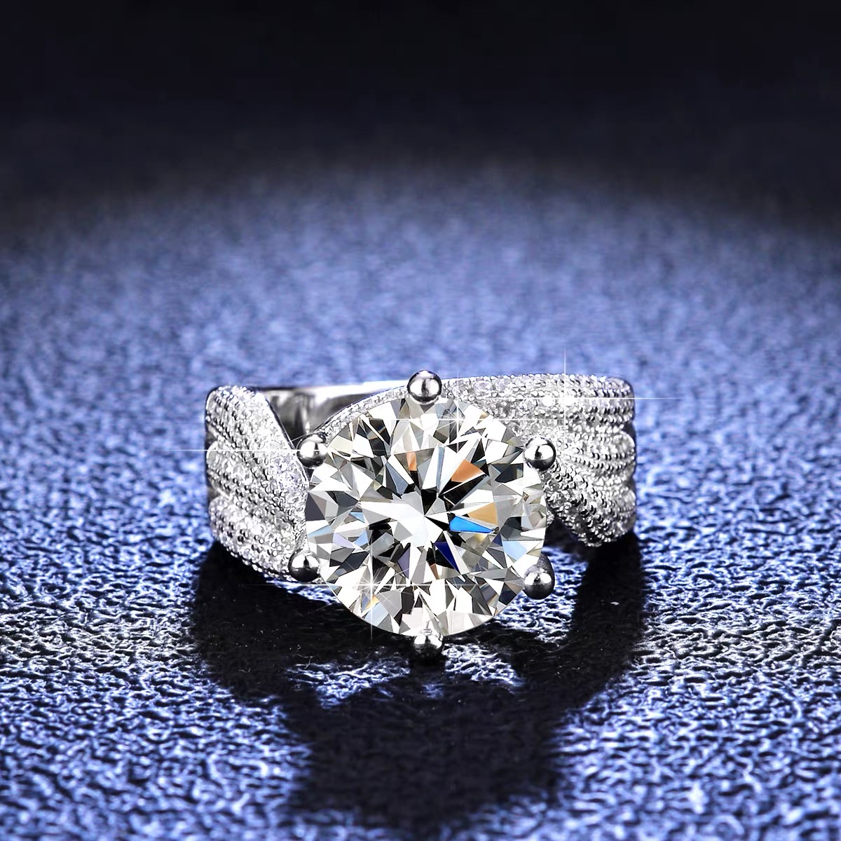 【库利南之星】KLNZX 高端奢华定制款  三世情缘戒指3ct  J160