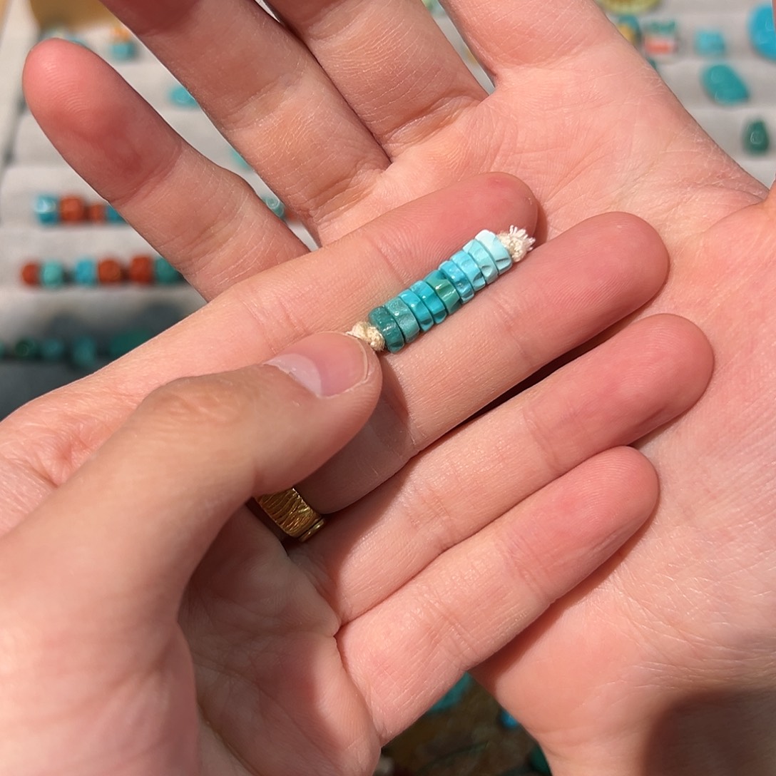 绿松石配饰未镶嵌