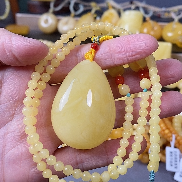 琥珀未镶嵌裸石水滴